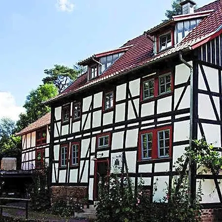 Hotel Relaxing Watermill Hideaway