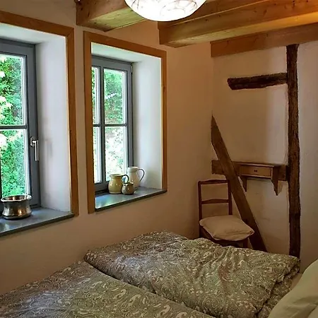 Hotel Relaxing Watermill Hideaway